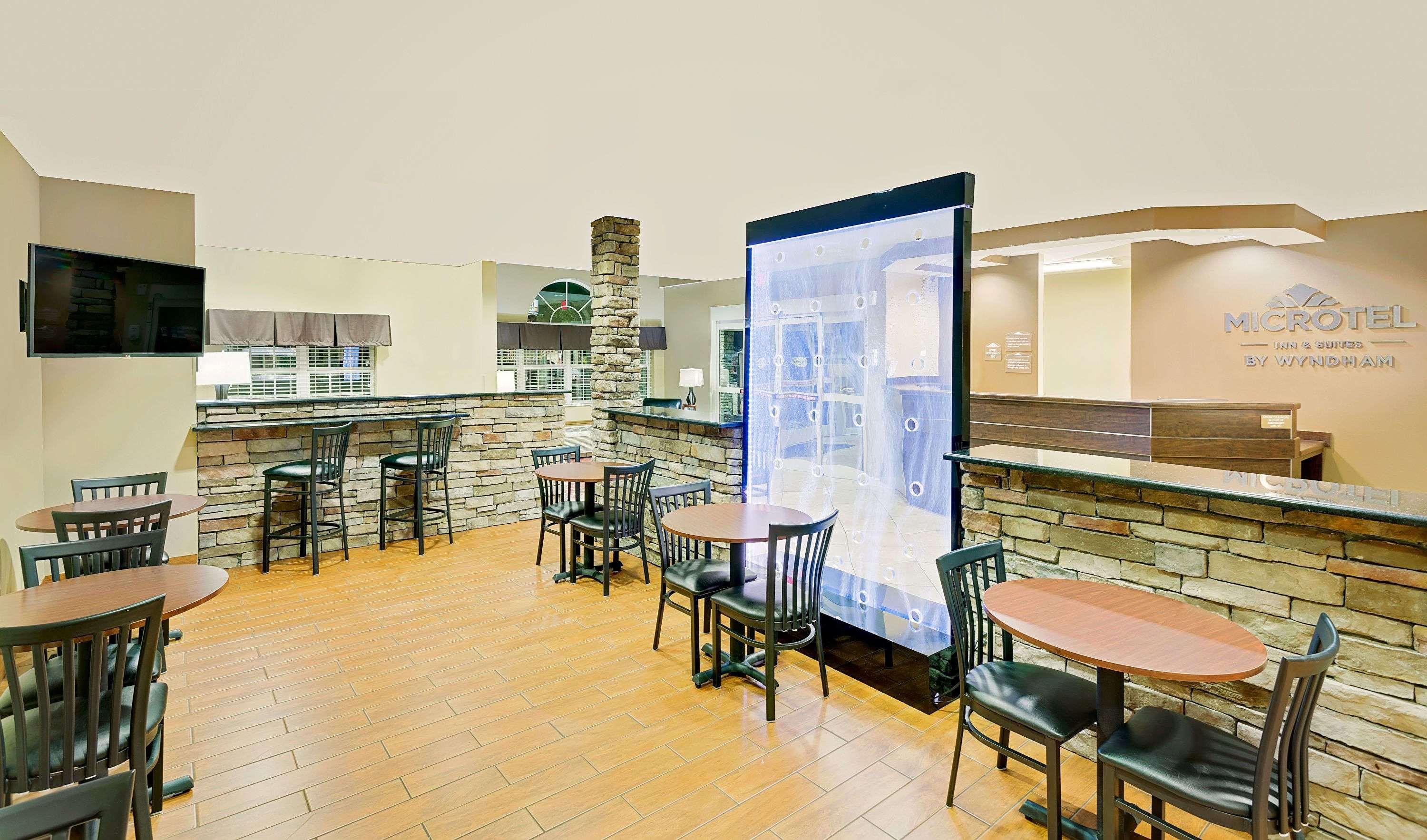 Microtel By Wyndham Perry National Fairground Area I-75 Luaran gambar