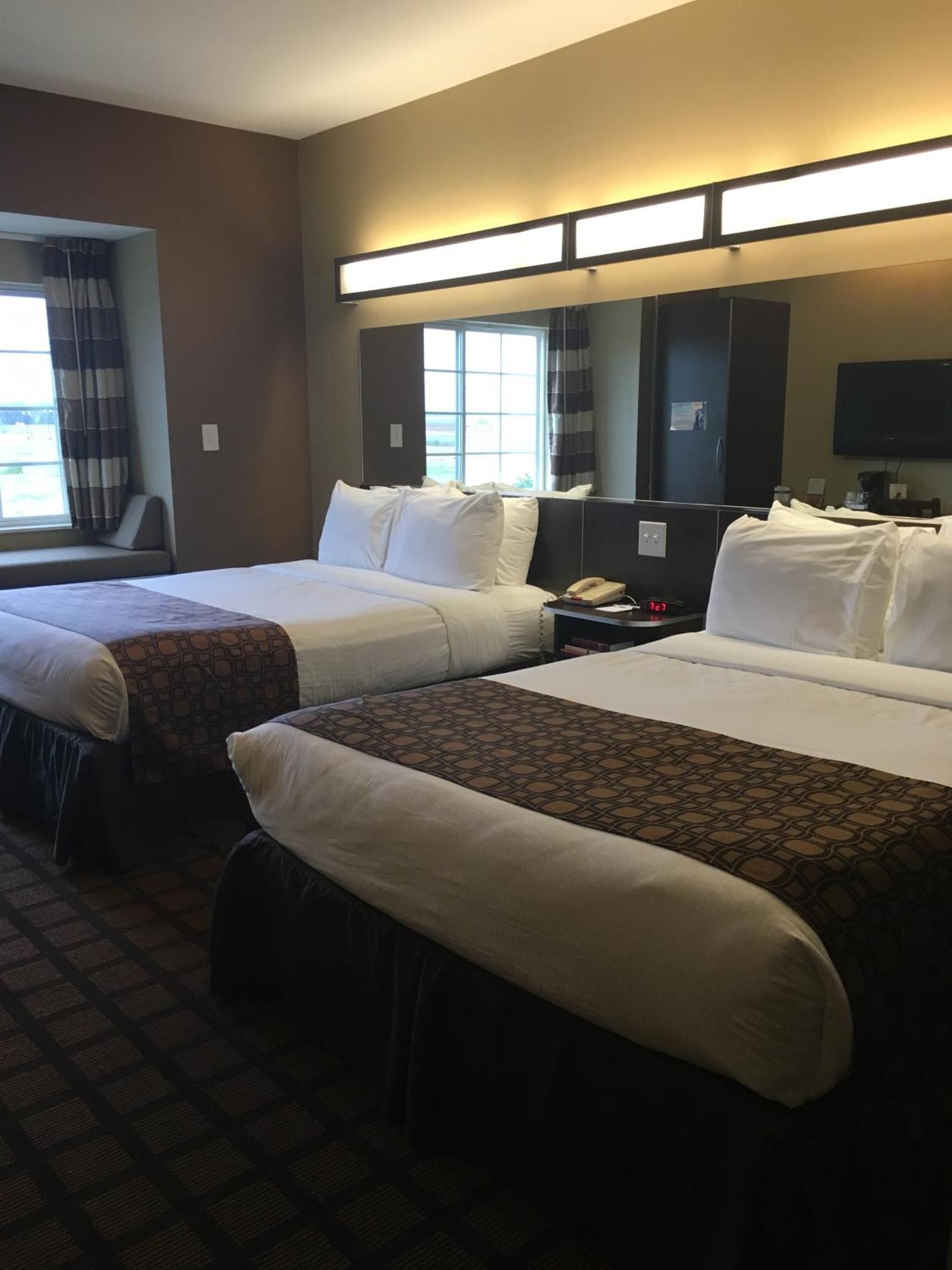 Microtel By Wyndham Perry National Fairground Area I-75 Bilik gambar